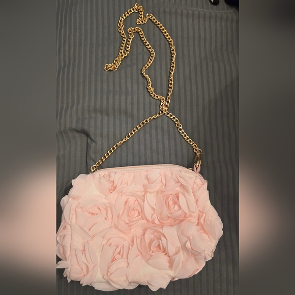 Soft Pink Floral Women's Clutch Shoulder purse - Picture 6 of 9